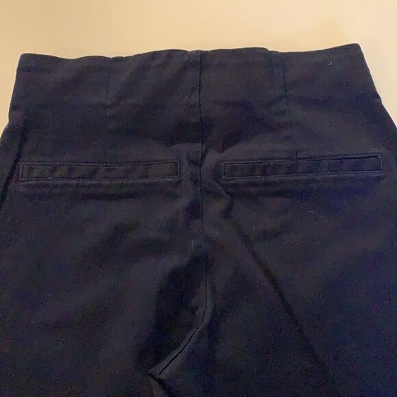 OLD Navy denim elastic waist with side zipper and button closure size 2 - Picture 5 of 10